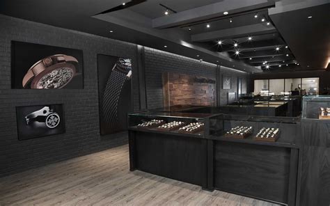 luxury watches store near me